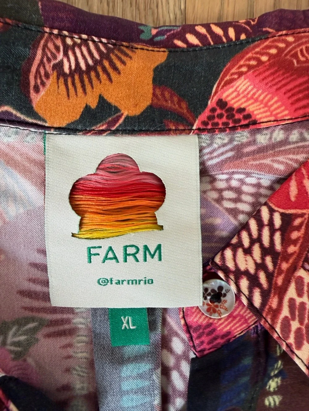 Farm Rio Colorful Printed Button Down & Cropped Pants Set – Women’s XL - Picture 7 of 15